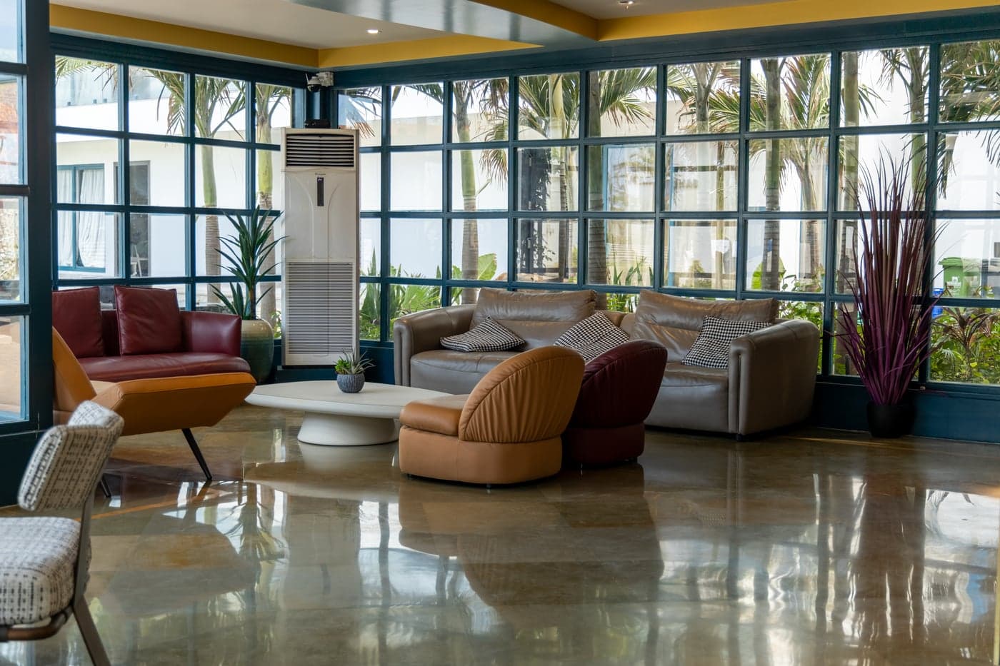 Shoreland Leisure Stays – Lounge Area